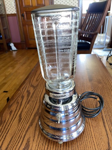 Vintage Osterizer John Oster Model 10 Metal Beehive Blender 4 cups Glass Jar MCM