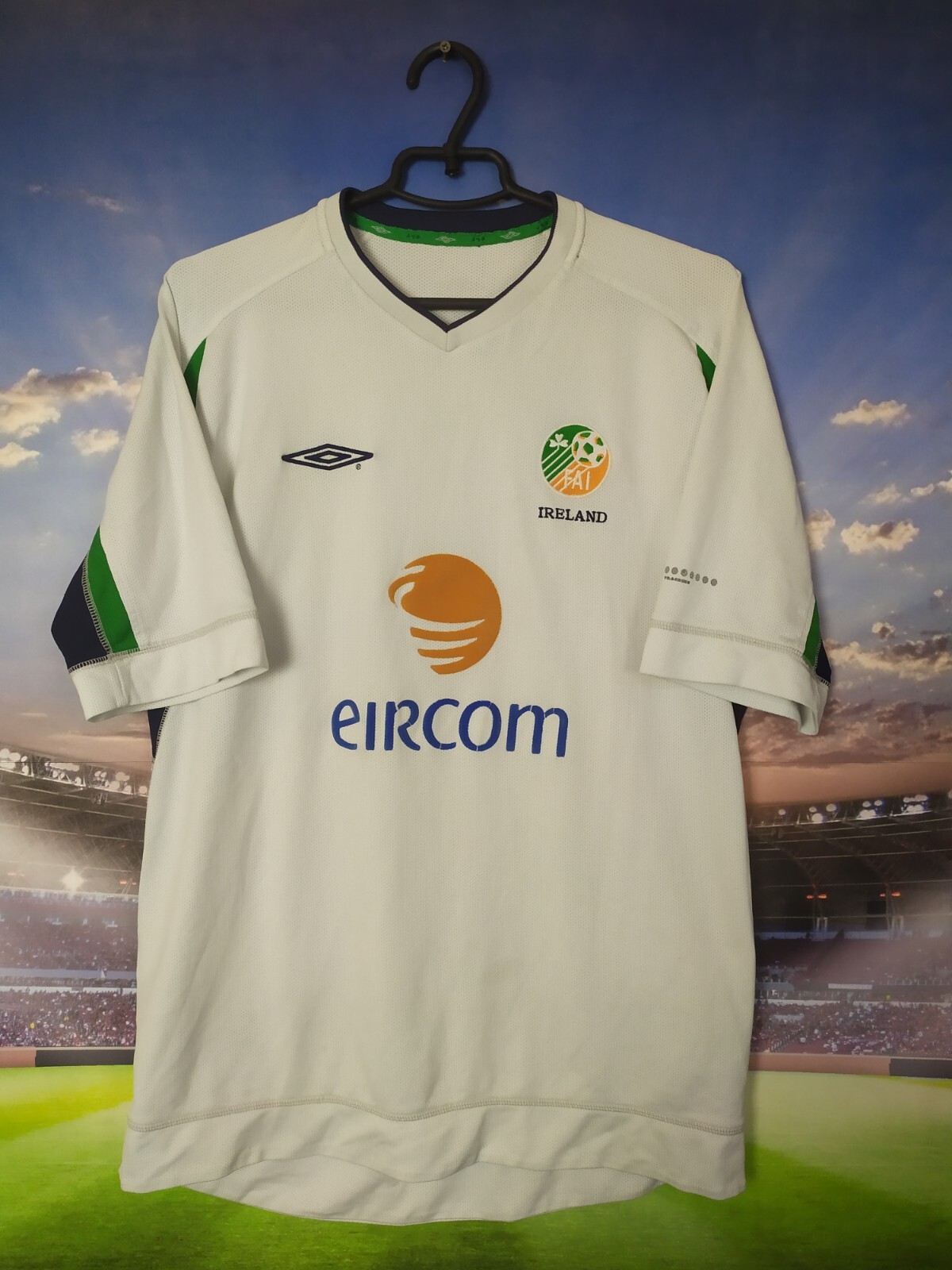 IRELAND アイルランド Umbro ユニフォーム　2003-2004 IRELAND 2003 2004 HOME SHIRT JERSEY LONG SLEEVE UMBRO sz L