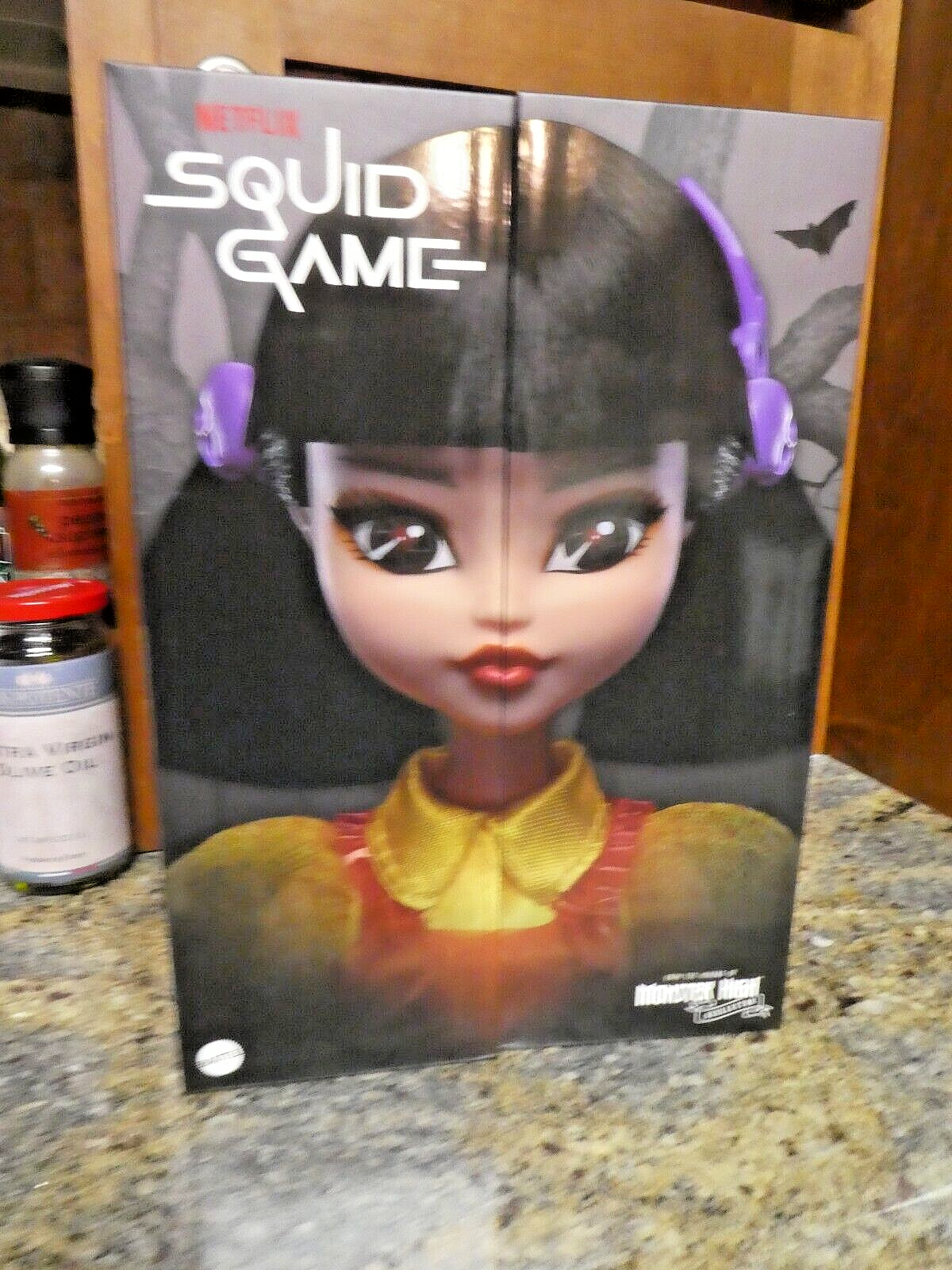 MONSTER HIGH SKULLECTOR SQUID GAME YOUNG-HEE DOLL IN SHIPPER