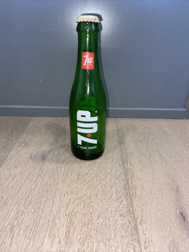 Vintage 7 Up Bottle ~ 7 oz ACL Soda Bottle ~ Green Glass Dated...