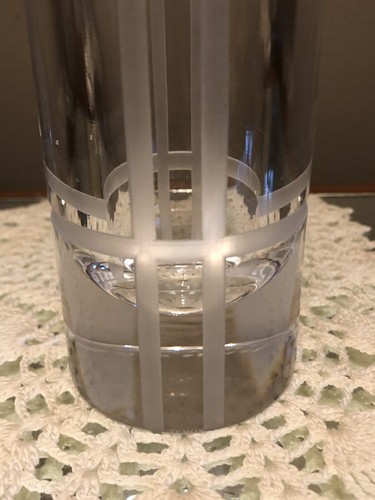 Kate Spade Madison Square New York Cylinder Vase 7 1/2” Crystal Etched Lines