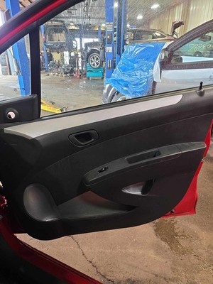 Used Right Front Door Trim Panel fits: CHEVY SPARK Right 13 14 15