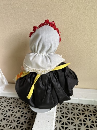 VTG Madame Alexander Doll Greece International Doll, No Box Q17