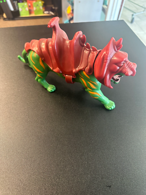 MOTU BATTLE CAT WITH HELMET & SADDLE
