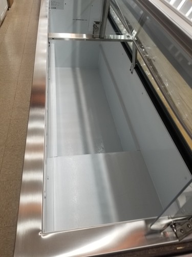 Ice Cream Dipping Cabinet low glass 91