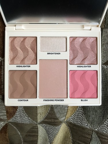NEW BOXYCHARM LUXE Cover FX All In One Perfector Face Palette Light-Medium $45