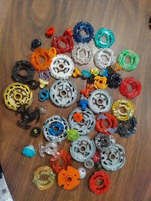 Random Beyblade Metal Fusion Combo Takara Tomy (READ DESC)