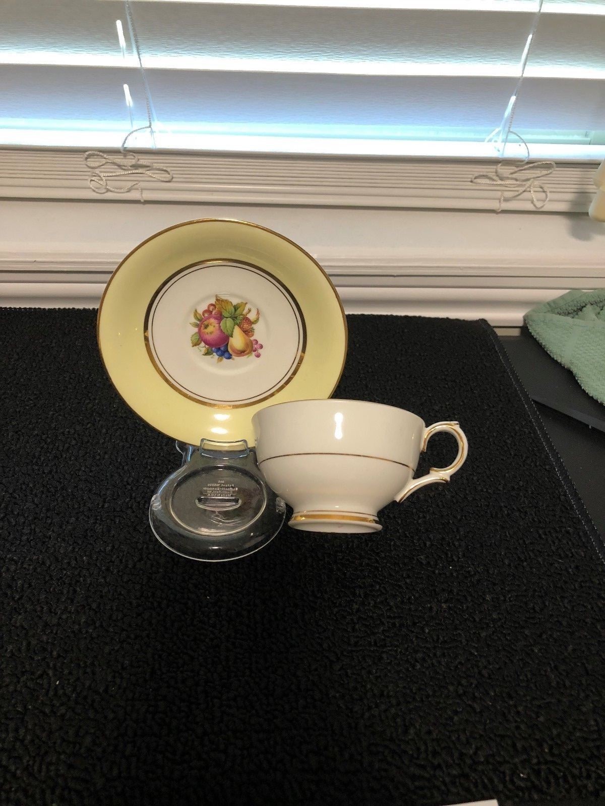 Windsor Bone China tea cup & saucer pre-owned