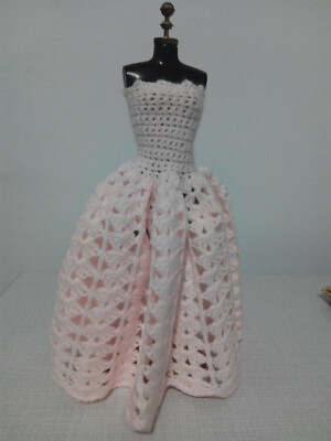ropita de barbie a crochet