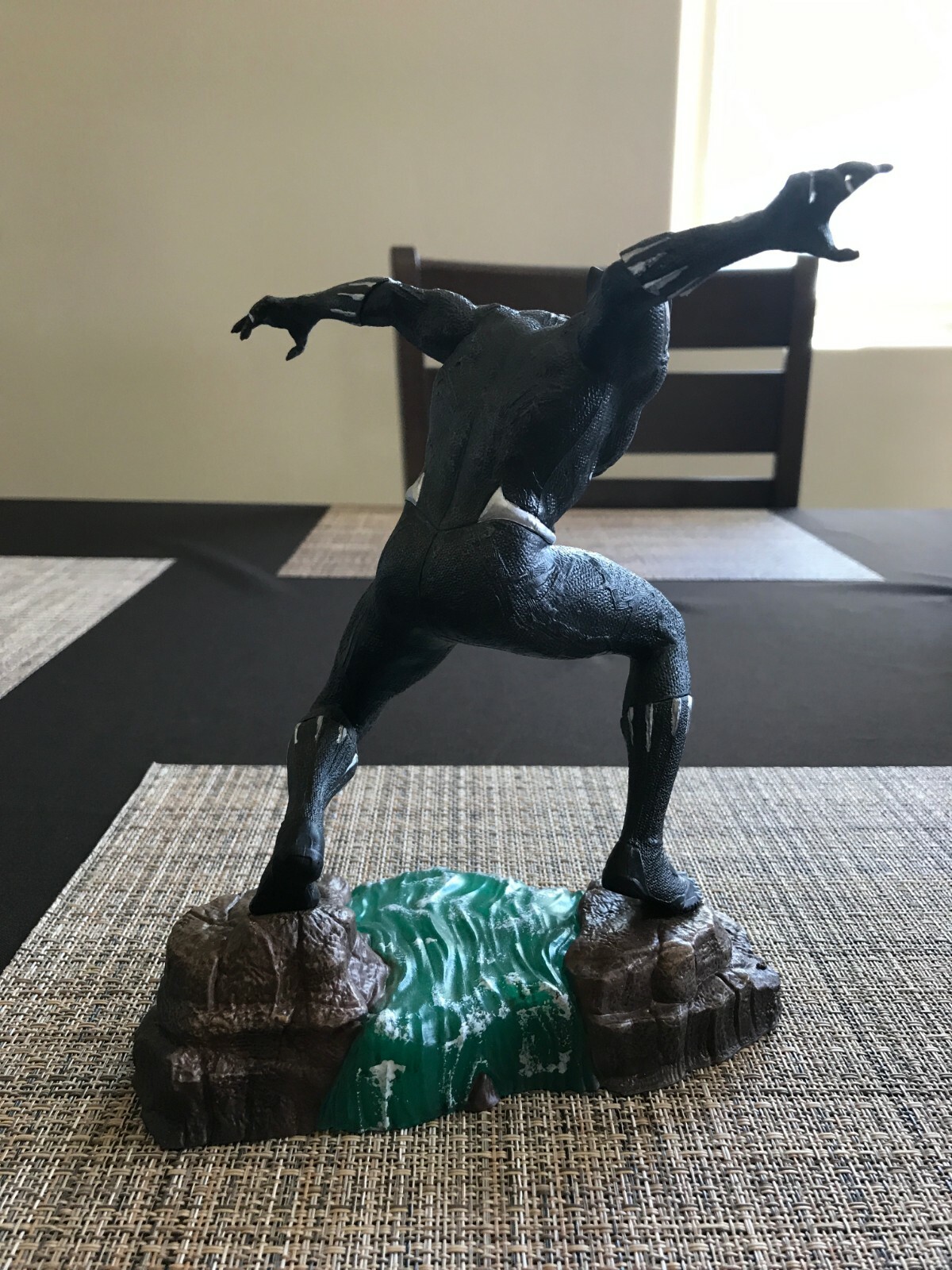 Displayed BLACK PANTHER Statue Marvel Movie Gallery Diorama Diamond Select 2018