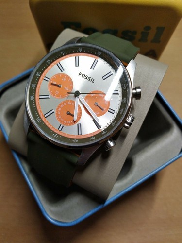 FOSSIL green silicone strap silver 