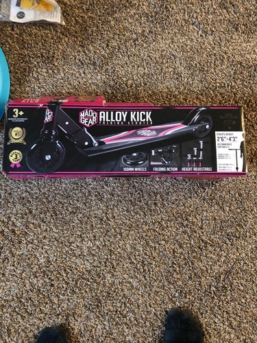 Madd Gear Scooter VX7 Nitro Pink/Black Pro Kick Stunt Complete MGP