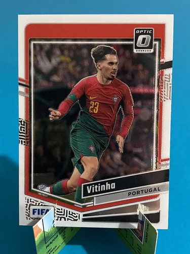 ヴィニシウス Donruss Optic ルーキーカード 149枚限定 鑑定済み Donruss Soccer Real Madrid Sports Trading Cards