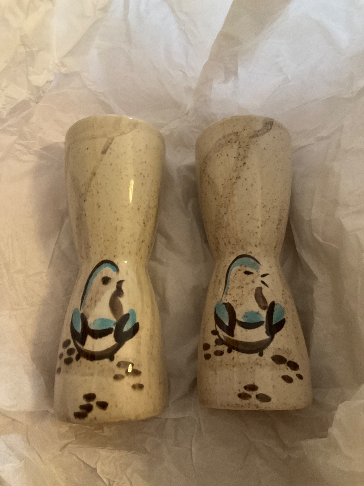 EXCELLENT CONDITION Vintage Red Wing Bob White Quail Design Sa...