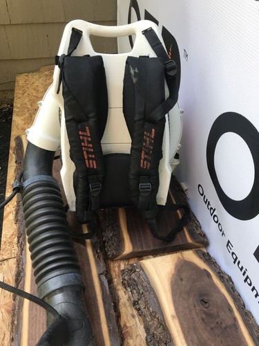 Stihl BR500 Magnum Commercial Backpack Blower - GREAT RUNNING / SHIPS FAST