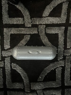 Oakley Metal Aluminum Torpedo Vault Capsule Pill Clamshell Hard Sunglasses Case