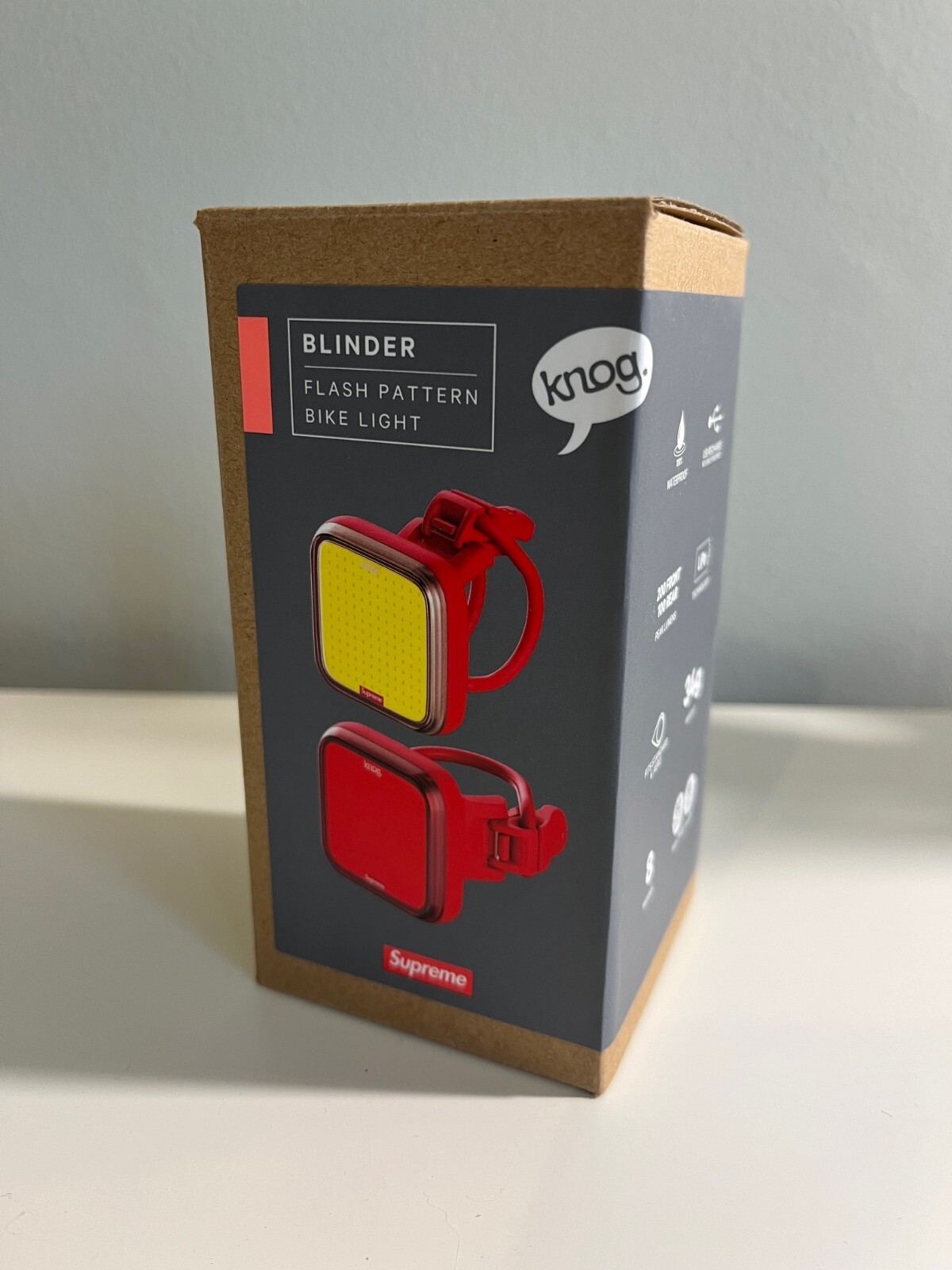 Supreme x Knog Blinder Bike Light, Set of 2, BRAND NEW, RED Supreme x Knog Blinder Bike Light, Set of 2, BRAND NEW, RED