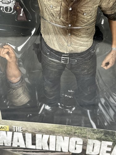 The Walking Dead TV Rick Grimes approx 10 Inch Deluxe Action Figure NEW Sealed
