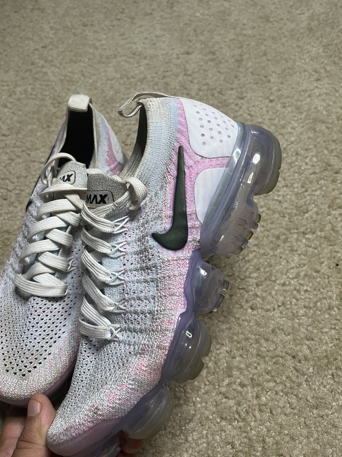 vapormax pink white