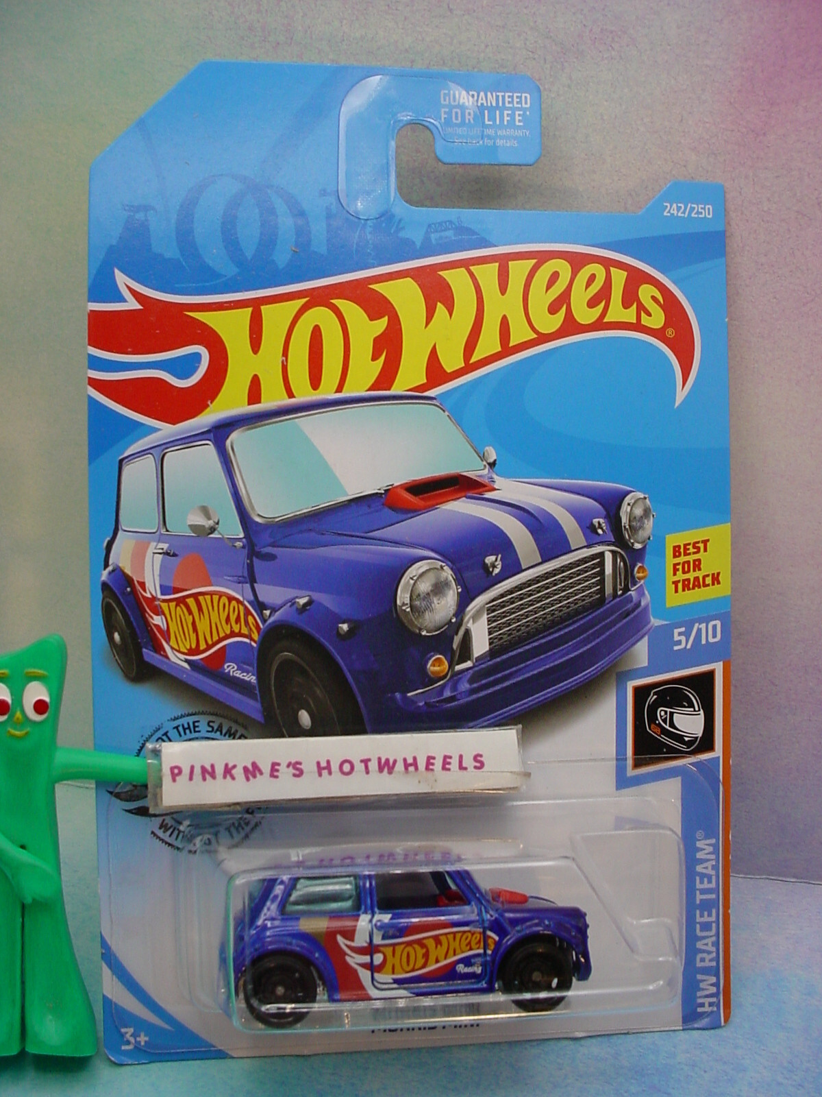 ミニカー Hot Wheels MORRIS MINI Amazon.com: Hot Wheels Morris Mini 242/250, Blue : Toys & Games