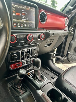 image 12 of interior