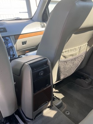 image 11 of interior