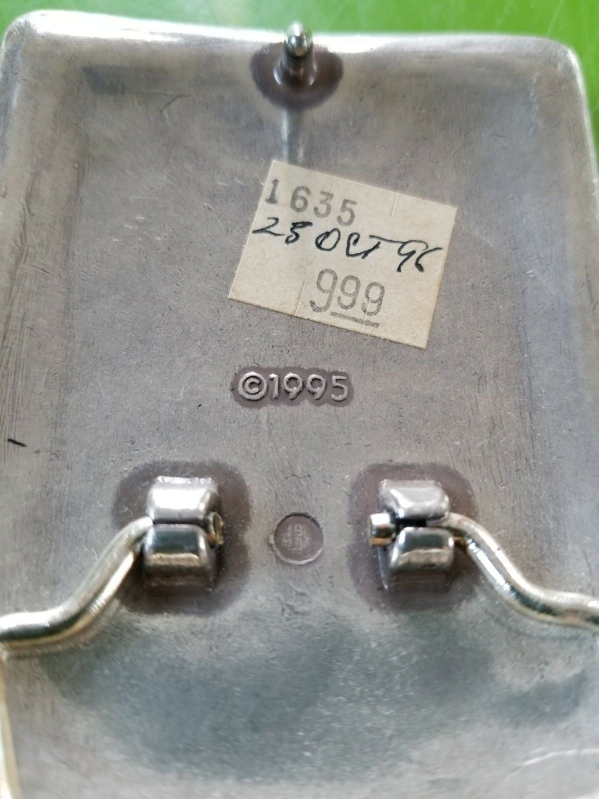 Vintage 1995 Floral Design Belt Buckle Center Flower Scrollwork Silvertone