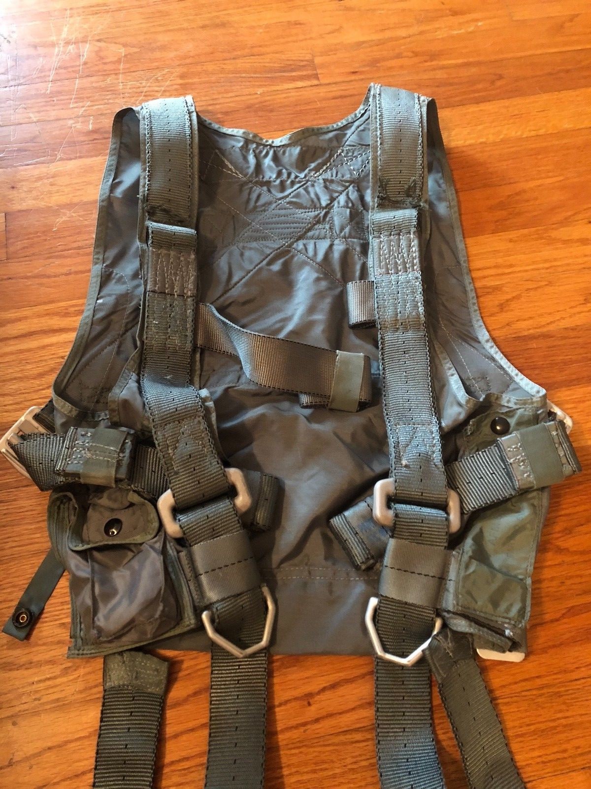 USAF MILITARY PILOT TORSO HARNESS FLIGHT