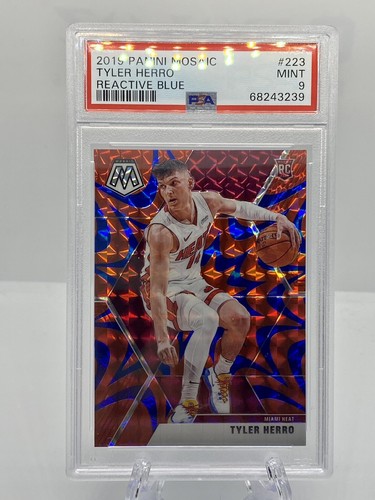 2019-20 Panini Mosaic Reactive Blue Prizm #223 Tyler Herro