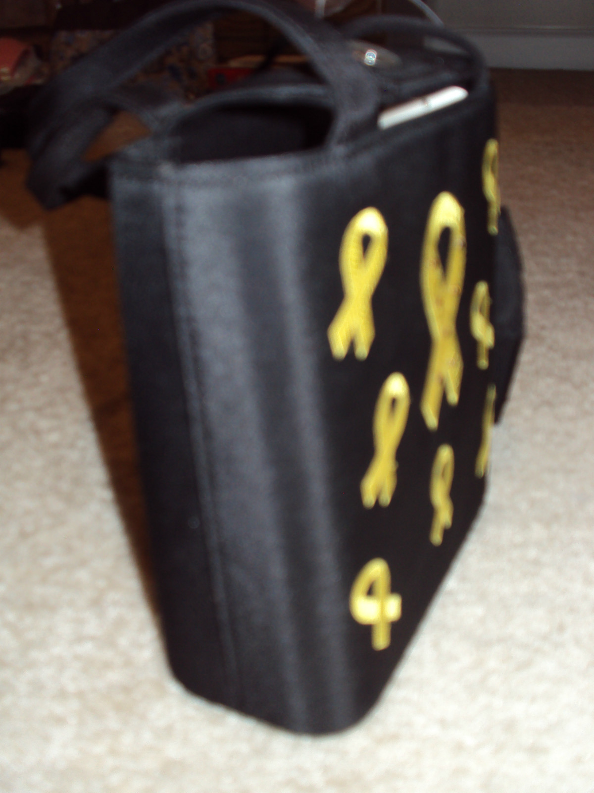 NWT Small Black Childhood Cancer Yellow Awareness Ribbons & Cell Phone Case/Gift