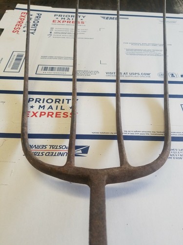 Old 4 Tine Hay Fork Pitchfork Head Only 18Lx11w