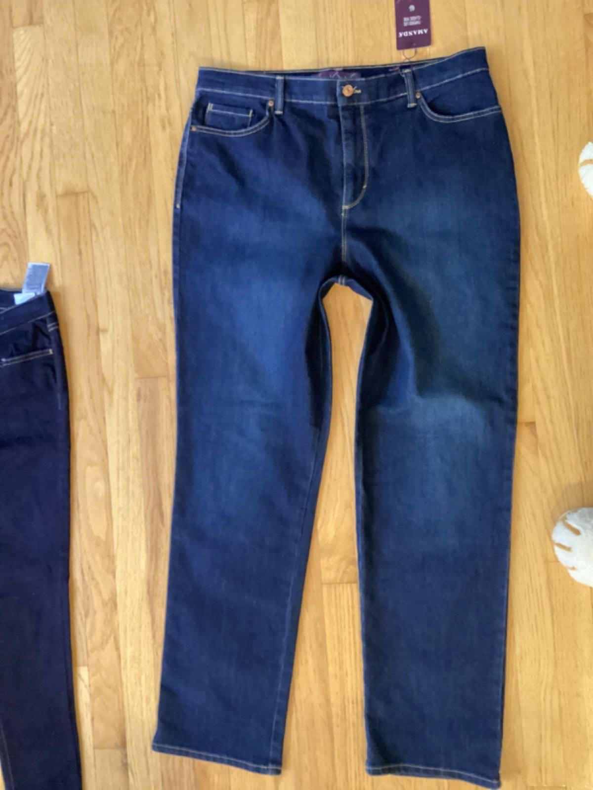 NWT Gloria Vanderbuilt jeans sz 16 hemmed 31" inseam
