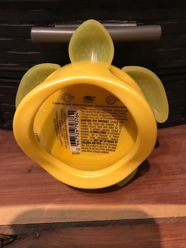 BATH & BODY WORKS TURTLE SCENTPORTABLE FRAGRANCE UNIT PEACH BELLINI