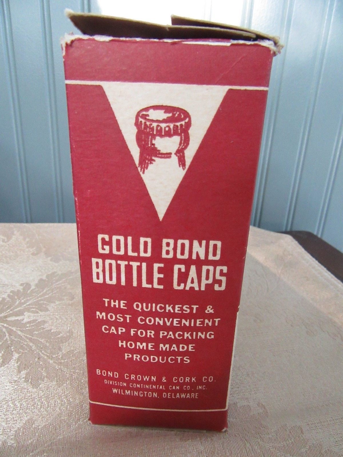 Vintage 155 Unused Gold Bond Bottle Caps in Original One Gross Box