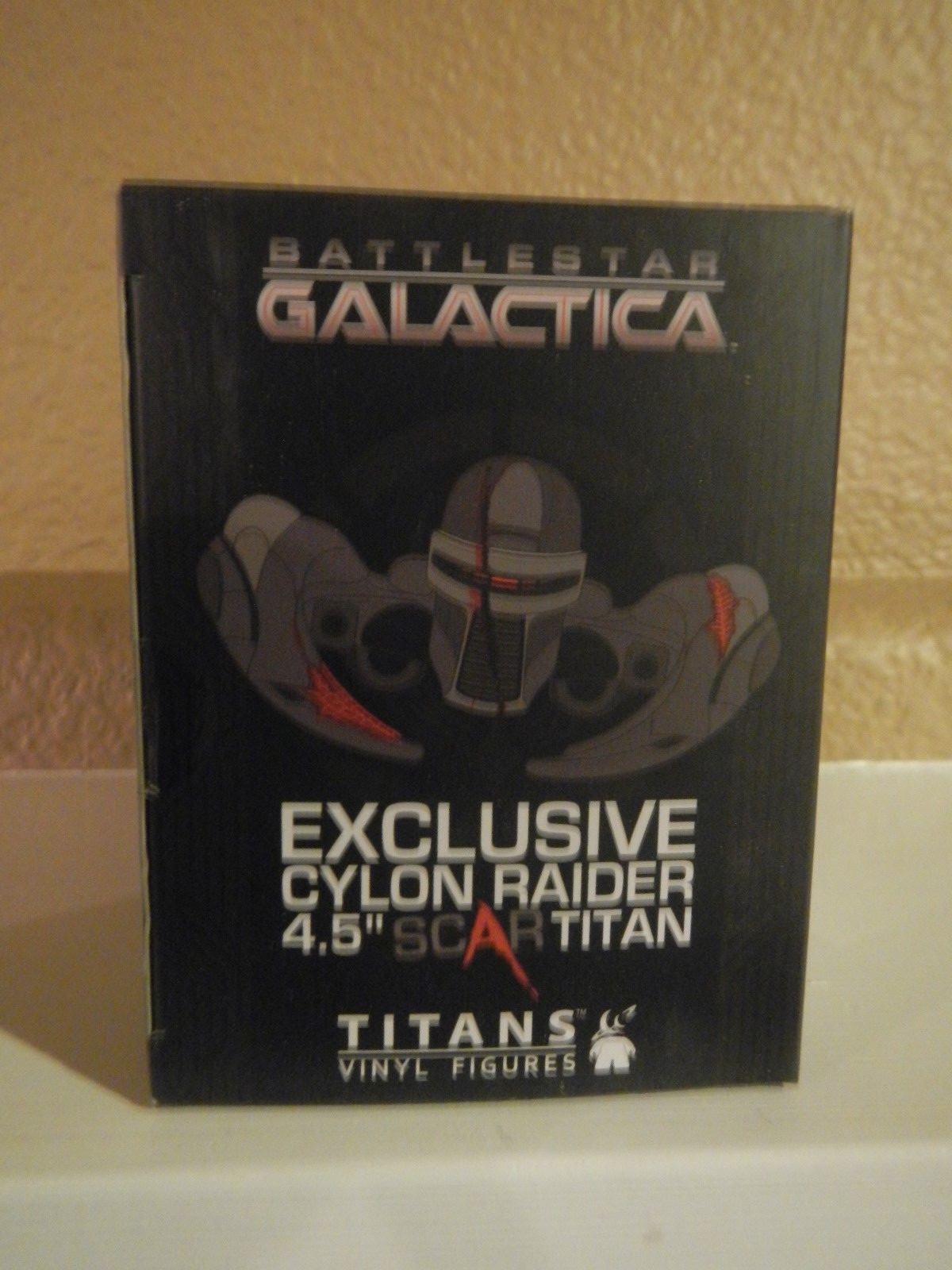 Loot Crate Exclusive - Battlestar Galactica Cylon Raider Titans Vinyl Figure