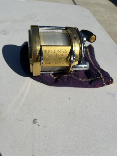 PENN International 30 ゴールド リール Penn 30VISX International VISX Two Speed Reel - Gold