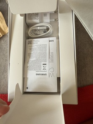 Zdjęcia przedmiotu od zweryfikowanego kupującego