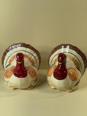 Vintage Russ Berrie Ceramic Turkey Salt & Pepper Shakers Traditional Trimmings