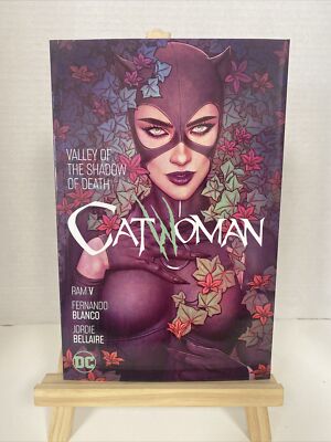 Catwoman Vol 5 Valley Of The Shadow Of Death 1st Print 10/21 DC Comics *NEW* TPB