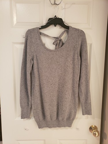Maternity sweaters medium