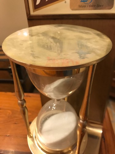 VINTAGE SCHLITZ BEER GUSTO HOUR Glass PLASTIC SIGN