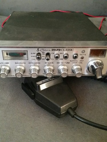 COBRA 29  LTD  Classic. Great working unit. With mic and power cord.