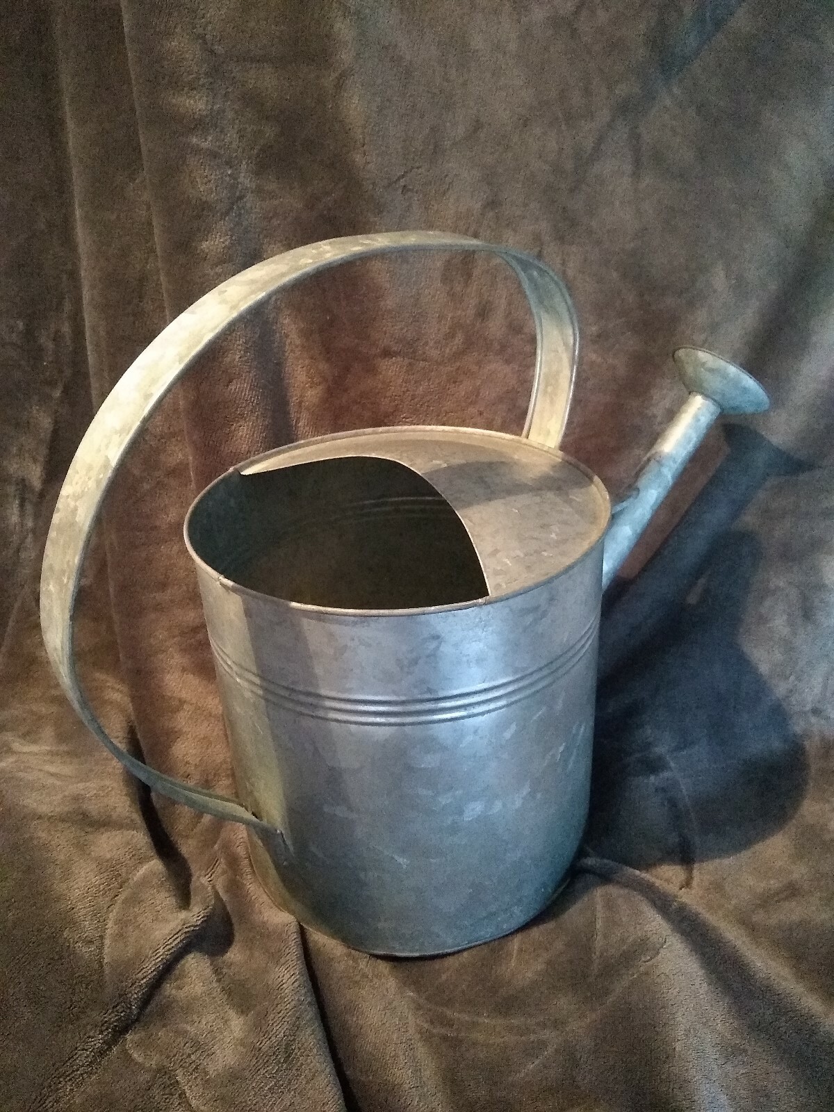 Vintage Antique Galvanized Metal Tin Watering Can Garden Flower