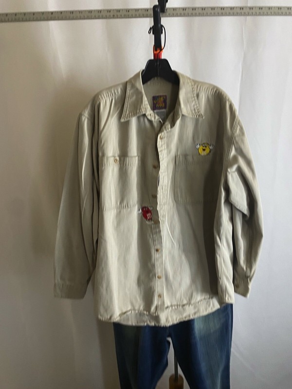 ラン VTG Planet Mars M & M's 1996 LONG SLEEVE SHIRT Medium M 15.5x31/32