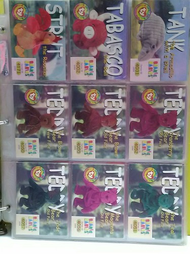 BEANIE BABIES COLLECTORS CARDS AND BINDER