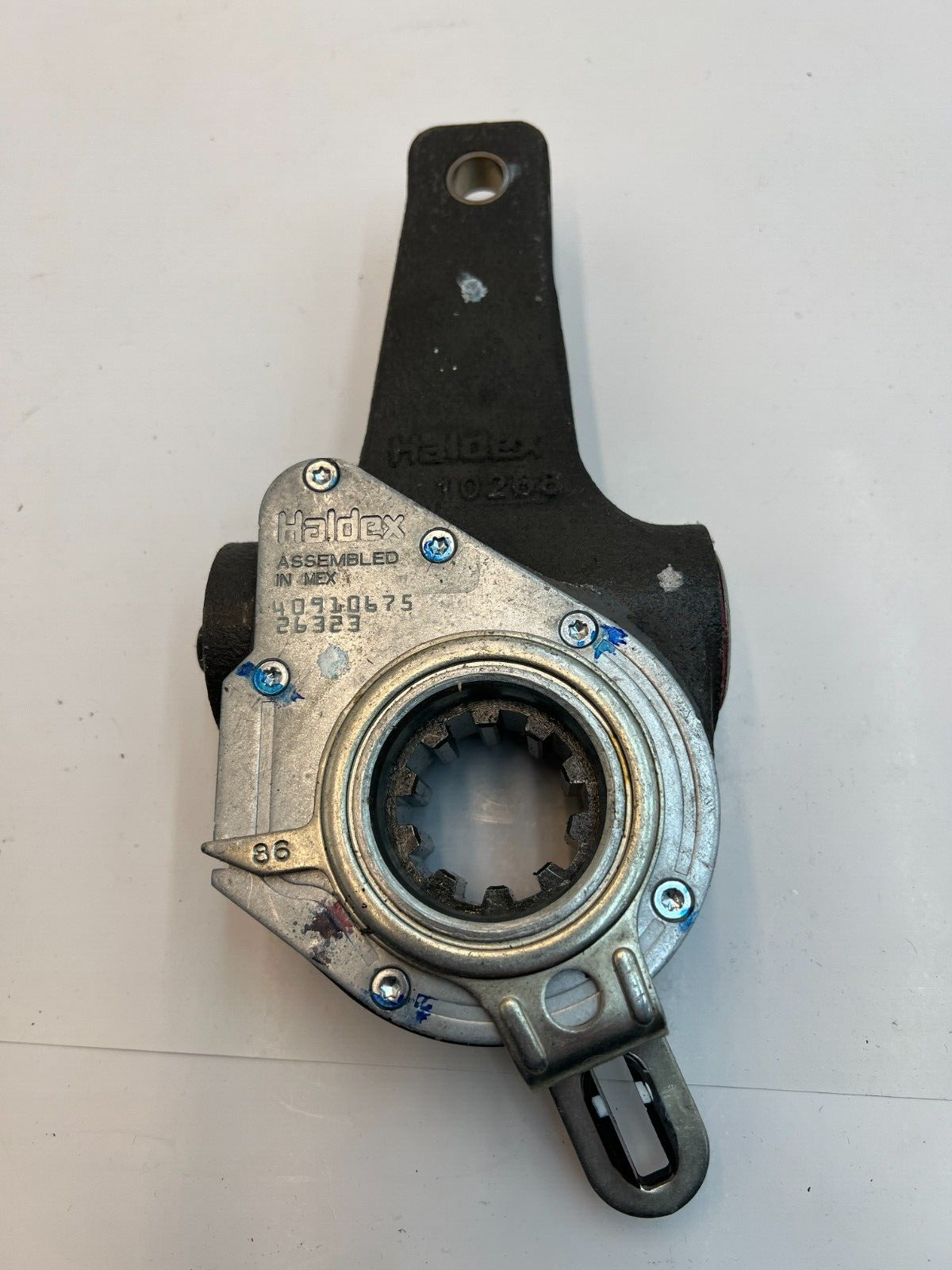 HAL 1164156-DZY_01.png?_s=RAABAB0