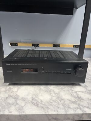 Yamaha DSP-E200 Natural Sound Digital Sound Field Processor. Works Great!