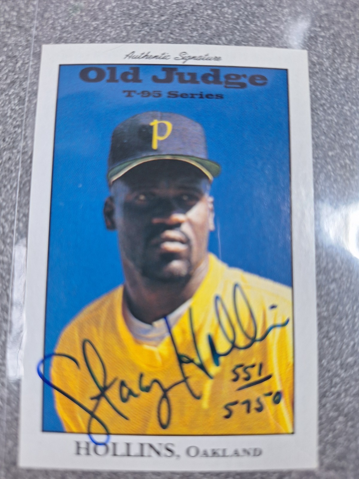 Stacy Hollins #17 Mini 1995 Old Judge AUTOGRAPH  AB450