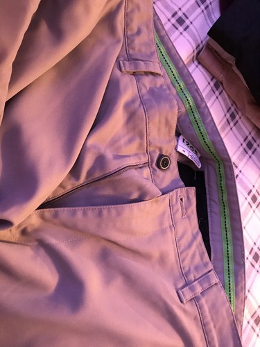 IZOD GOLF GREY SHORTS MENS SIZE 38 NWOT