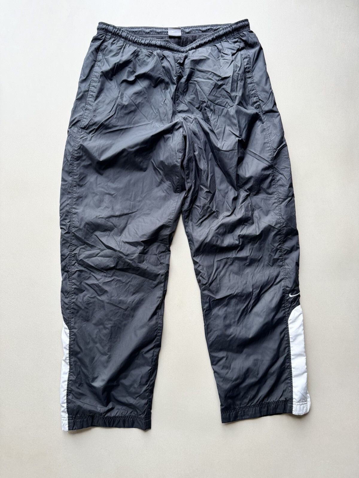 パンツ 00s nike nylon buggy pants archive 00s archive nike buggy nylon pants y2k M - メルカリ